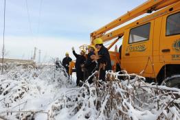 鞍山公司從容抗擊暴雪