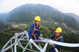 加緊建設(shè)安徽寧國(guó)至黃山吳川變電站220千伏輸電線路