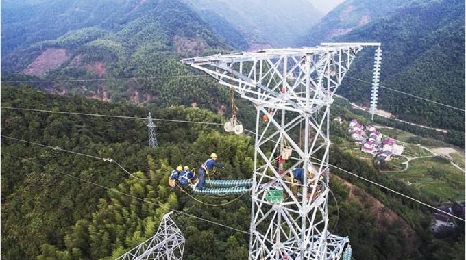 加緊建設(shè)安徽寧國(guó)至黃山吳川變電站220千伏輸電線(xiàn)路