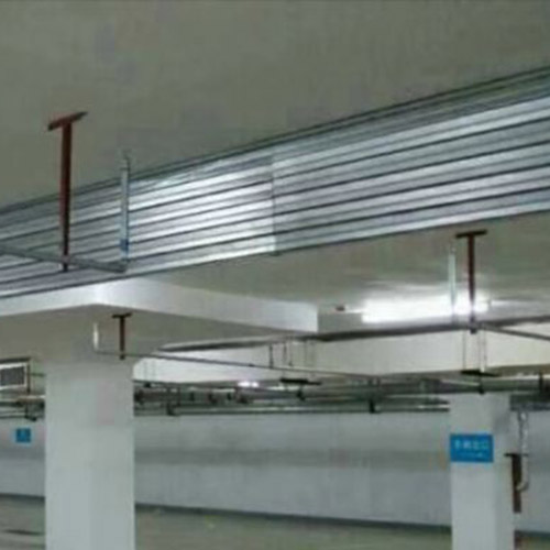 剛性擋煙垂壁